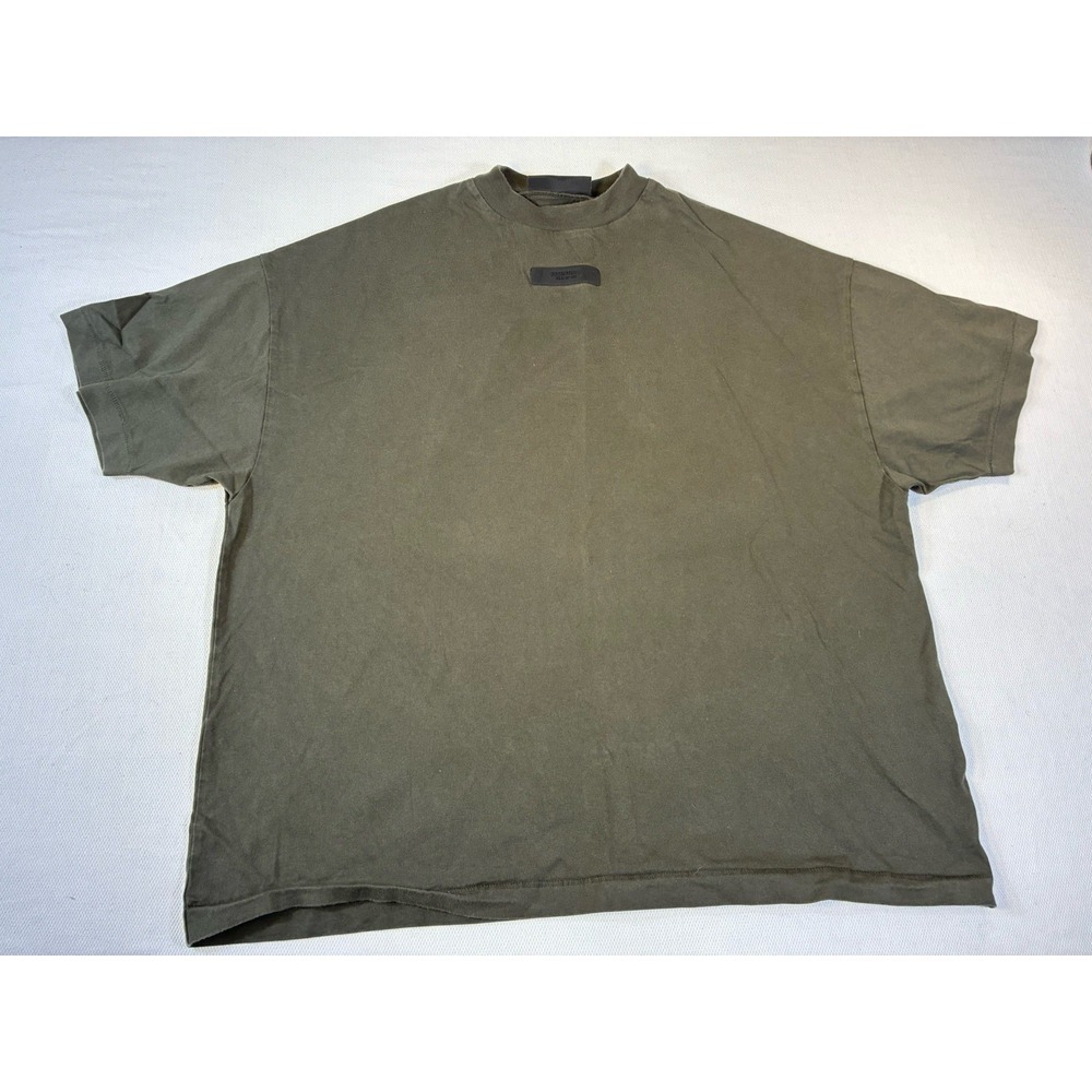 Fear of God Essentials T-Shirt Olive Green Gray Boxy Fit Size M Streetwear